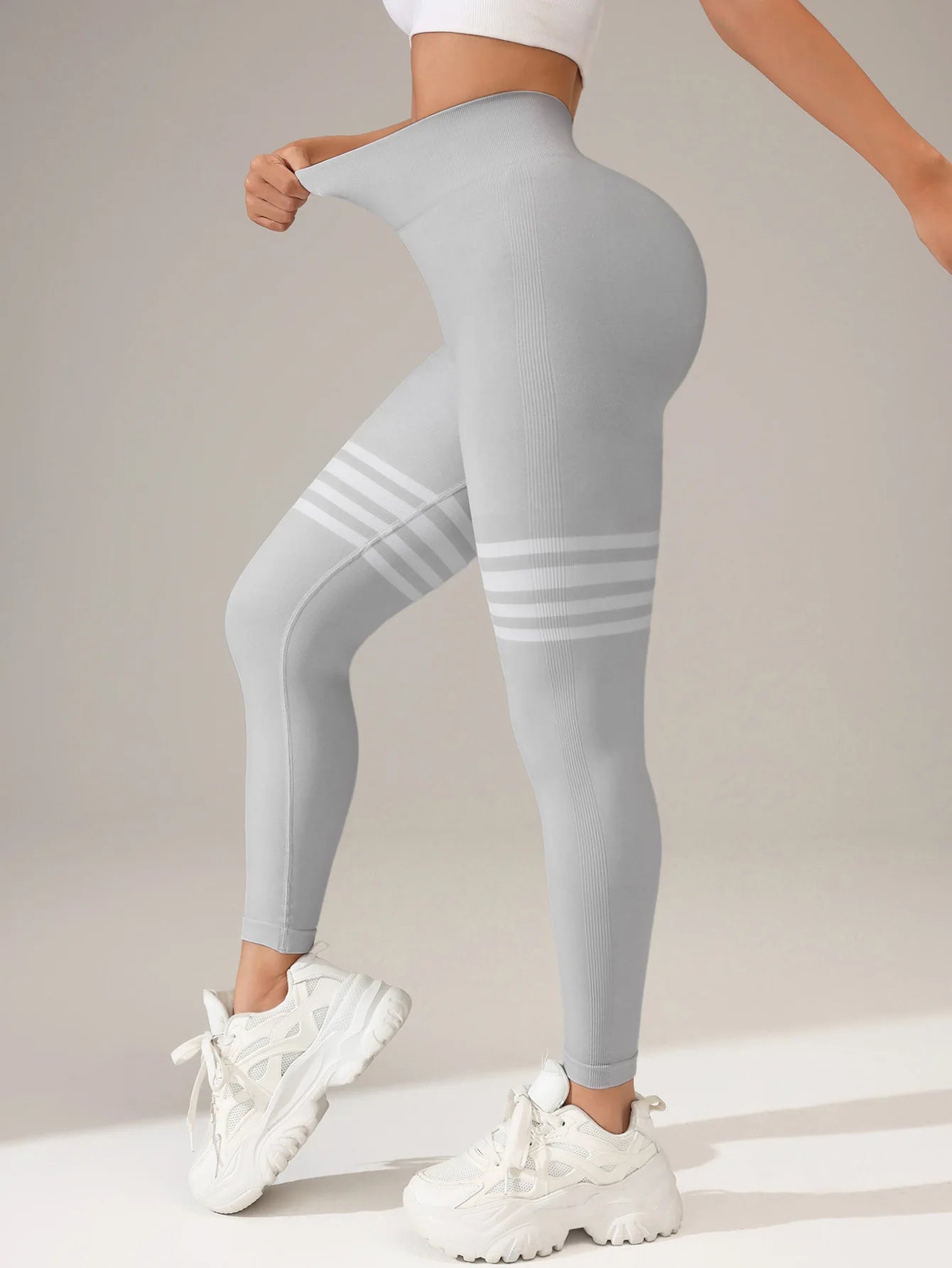 Women V Back Line Leggings