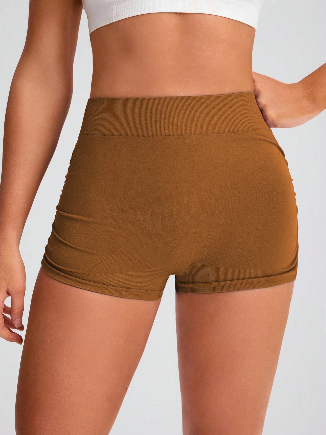 Women Seamless Scrunch Shorts