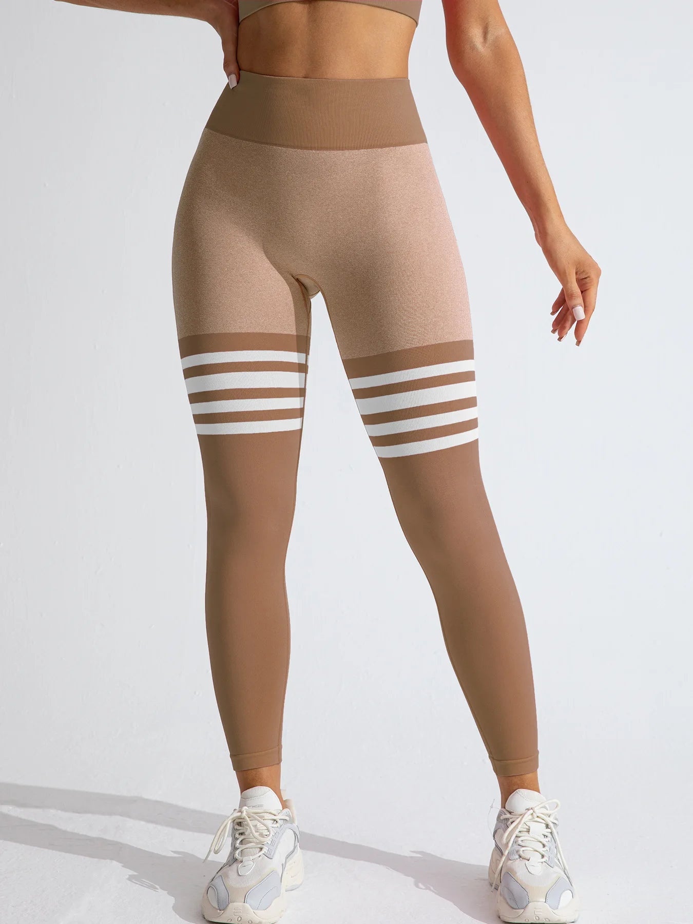 Women V Back Line Leggings