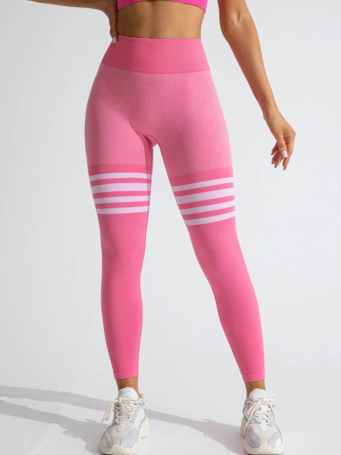 Women V Back Line Leggings